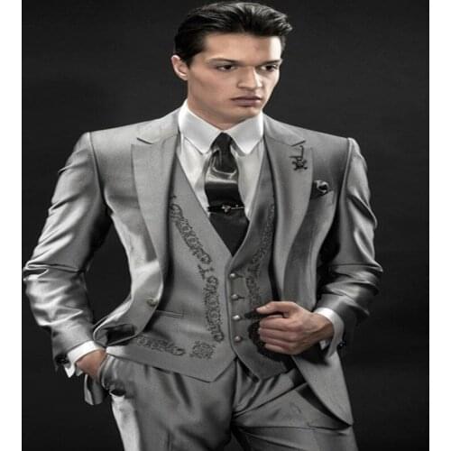 Italian Style Grey Embroidery Men Tuxedos 2020 High Quality Shinny Fabic Mens Wedding Suits Notched Lapel 3 Pieces Men Suits