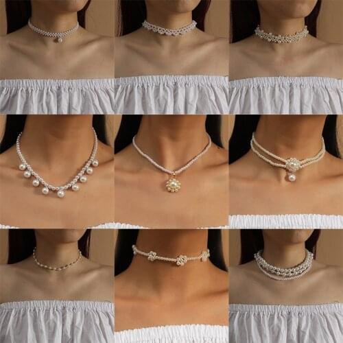 Fashion Handmade Beaded White Simulated Pearl Chokers Necklaces For Women OL Style Trendy Statement Pearl Pendants Necklace