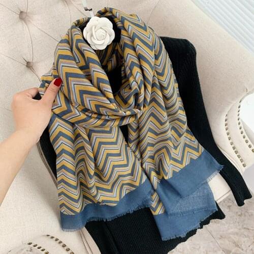 2021 Brand Autumn and Winter Womens Beach Shawl Wool 15% Scarf Ladies Fashion Scarf Headscarf Pashmina Headscarf Silencer