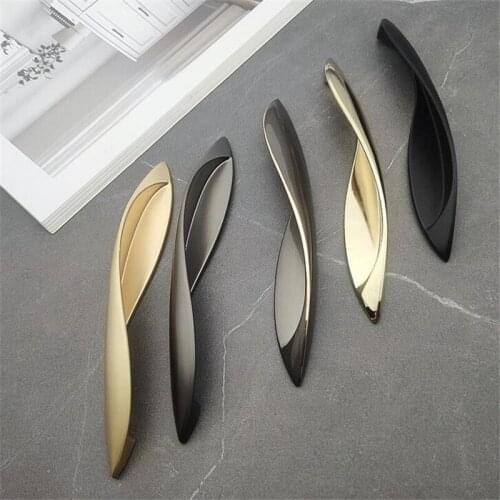 New Minimalist Wardrobe Door Cupboard Drawer Handle Golden Zinc Alloy Leaf Shaped Furniture Knob Handles Hardware Pulls