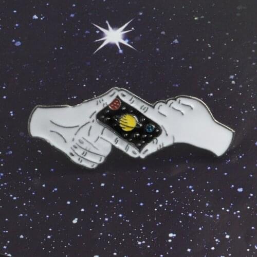 Photographing Gesture Planet Pin Galaxy Brooches Hard Enamel Lapel Pins Backpack Jackets Accessories for Men Women Badge Gifts