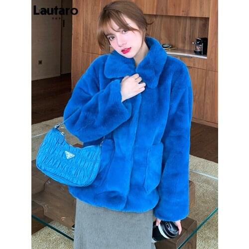 Lautaro Winter Blue Short Warm Faux Fur Coat Women Drop Shoulder Long Sleeve Turndown Collar Pockets 2021 Luxury Fluffy Jacket