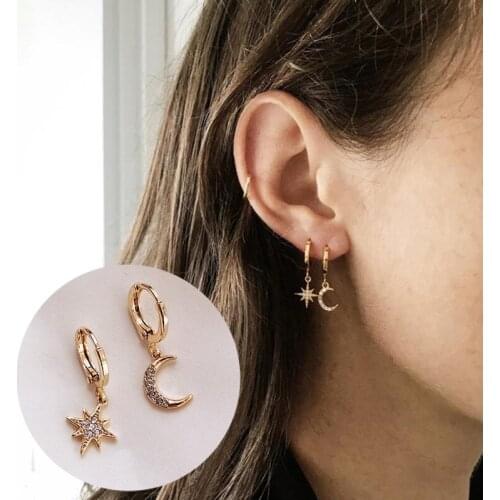 New Fashion Classic Geometric Women Dangle Earrings Asymmetric Earrings of Star and Moon Female Jewelry
