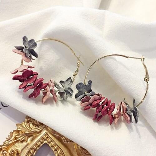Fashion Elegant Fabric Flower Drop Earrings For Women Bijoux Sweety Colourful Petal Alloy Ear Circle Big Earrings Charm Brinco