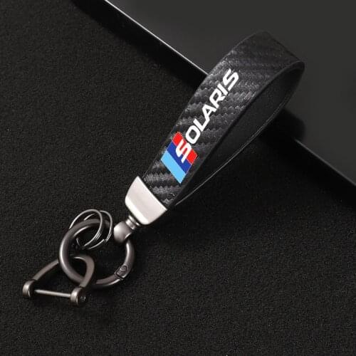 Leather Car KeyChain 360 Degree Rotating Horseshoe Key Rings For Hyundai Solaris Accessories Car Styling