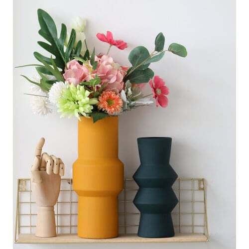 European Ceramic Vase Adornments Home Livingroom Desktop Furnishings Crafts Ornaments Dining Table Hotel Accessories Decoration