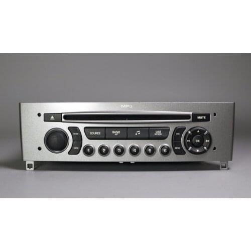 Suitable for the Peugeot 408 308 models RD45CD player support Bluetooth USB Bluetooth AUX Bluetooth phone to display the name