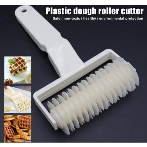 Pizza Cookies Baking Tools Dough Embossing Roll Cutter Plastic Pie Needle Wheels Cutter JS22