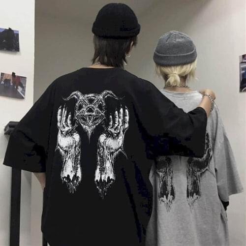 Korean retro dark T-shirt horror demon print student men large size top loose trend short-sleeved T-shirt men women streetwear