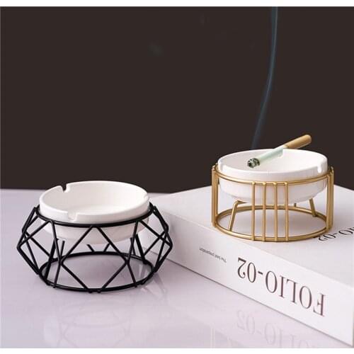 2021 New Ceramic Ashtray Hollow Out Ash Tray Ashtrays + Geometric Holder 2pcs/set Creative Desktop Decor for Home Office Car