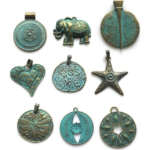 2PCS Antique Bronze Greek Patina KISS ME/Starfish/Heart/Dragonfly/Round Charms Pendant for Necklace Making Jewelry Findings