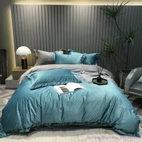 Hot 1.8m Bedding Set Double-sided Gray carved velvet 4pcs simple light luxury winter thick warm milk velvet Home Textile Quality
