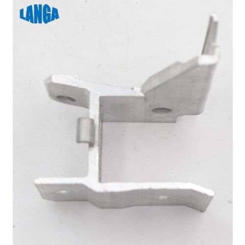 Front axle carrier Support front axle sub-frame SUPPORT FRONT AXLE S fit for BMW F30 F31 F20 F21 SX OEM: 51647245796 Right