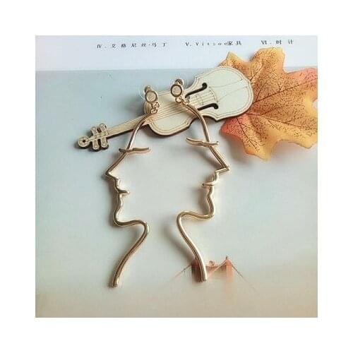 2021 Summer New Simple Fun Trendy Abstract Face Contour Earrings Personalized Hollow Earring For Women Party Jewelry