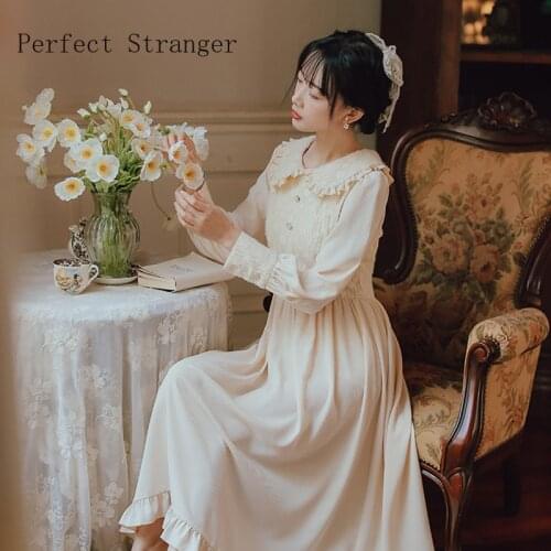 2021 Autumn New Arrival High Quality Retro Korean Ruffled Collar Lace Long Sleeve Collect Waist Women Long Dress