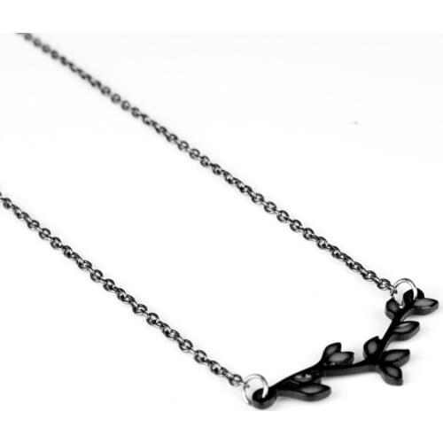 Dongsheng Women Accessories Choker Necklace Luminous Tree Leaves Pendants Necklaces Chain Glow in Dark Trendy Jewelry