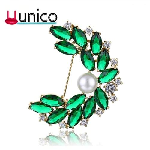 UUNICO Minimalist Ornaments Participate in a dance party, meet with friends, dress a flower with pearl zircon brooch