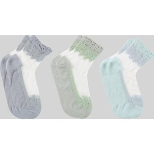 DONGAI 3 Pairs Transparent Socks Women Summer Comfort Stretch Flower Lace Transparent Thin Breathable Fashion Sexy Glass Socks