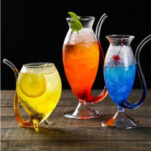 Creative Vampire Glass with Straw Integrated Glass Creative Cocktail Glass Wine Glass Champagne Glasses Kitchen Dining Bar