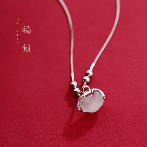 New Retro Semi Precious Stone Ruyi Lock Necklace Trend Girl Silver Plated Long Life Lock Clavicle Chain Charm Lady Party Jewelry