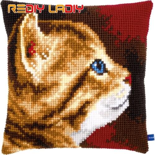 Cross Stitch Cushion Cover Kitten Face Pillow Case Pre-Printed Canvas Thick Yarn Cross-stitch Kit Needlepoint Arts and Crafts