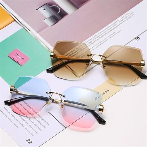 2021 New Fashion Brand Design Vintage Rimless Pilot Sunglasses Women Men Retro Cutting Lens Gradient Sun Glasses Female UV400