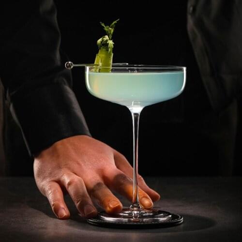 Free Shipping 2PCS 185ML Coupe Cocktail Glass Martini Glass Crystal Set of 2