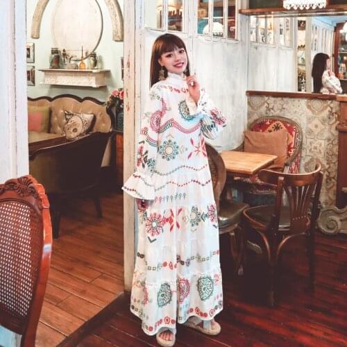 Boho Floral Printed Polyester Maxi Dress for Women 2021 Autum Vintage Long Sleeve Stand Casual Loose White Long Beach Dresses