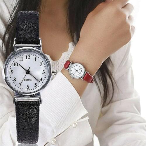 Womens Fashion Compact Belt Quartz Watch Luxury Leather Band Analog Quartz Wrist Watch Golden Ladies Watch