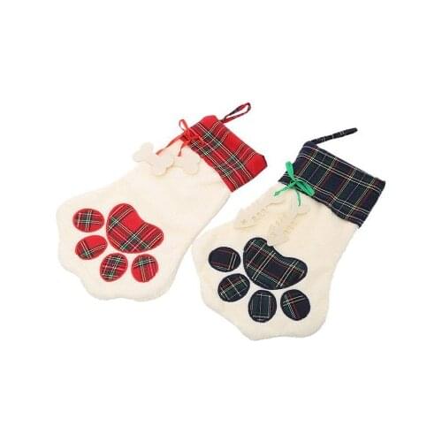 200pcs/lot free shipping New design Sherpa 2 colors dog Paw pet Christmas stocking plaid style gift candy bags tree ornament