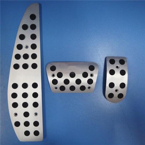 TTCR-II Car Accessories Aluminium Gas Accelerator Brake Foot Rest Pedals Pad For VOLVO C30 AT,Car Styling Antiskid Pedal Sticker