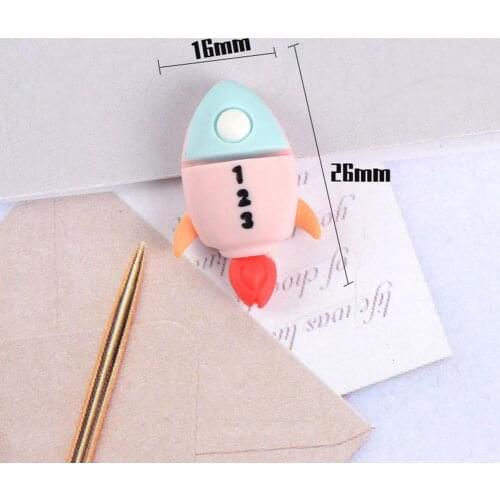 Mini Cartoon Astronaut Figure Resin Small Doll House Cream Spaceship DIY UFO Necklace Phone Material Rocket Case Epoxy Acce Y9G7