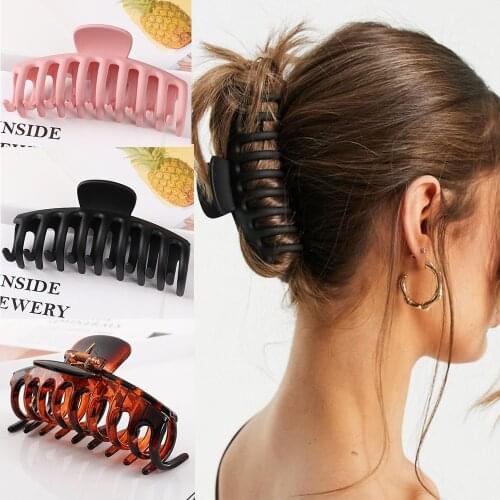 1PC Korean Solid Large Hair Claws Elegant Acrylic Hairpins Barrette Crab Hair Clips Headwear for Women Girls Hair Accessories