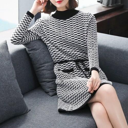 2018 Autumn New Pattern European Will Code Knitting Long Sleeve Plover Grid Long Fund Temperament Knitting Dress