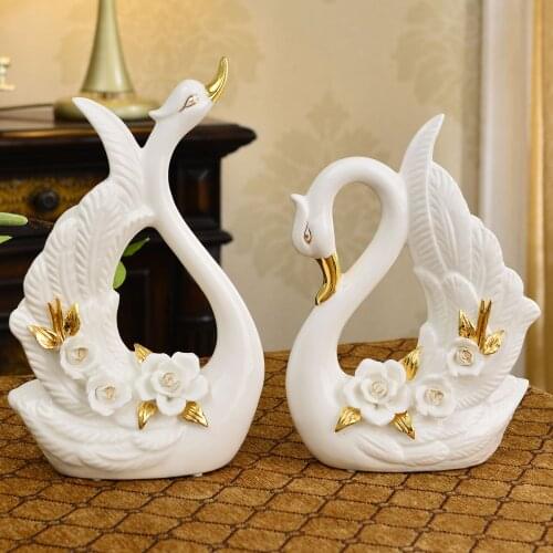 A Pair White Swan Lovers Home Decor Ceramic Crafts Porcelain Animal Figurines Wedding Decoration Lovers Gift W3075