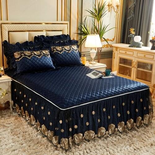 2020 Korean Style Quilting Queen King size Bed Skirt with rubber Velvet BedCover Pillowcase 3pcs Bedding Set