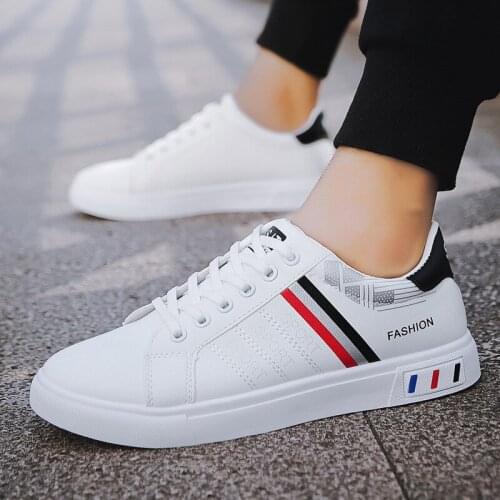 Spring New Shoes Mens Trend Fashion White Shoes All-Match Casual Sports Shoes Mens Board Shoes Students sneakers