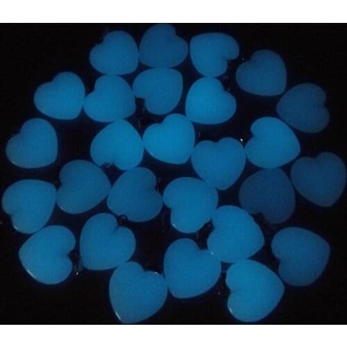 Drop Shipping Fashion blue luminous stone 20mm heart small pendant necklace wholesale