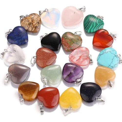 Each batch of 2020 wholesales 50 various high-quality heart-shaped natural stone jewelry pendants, TR-015 is used to make 20mm f