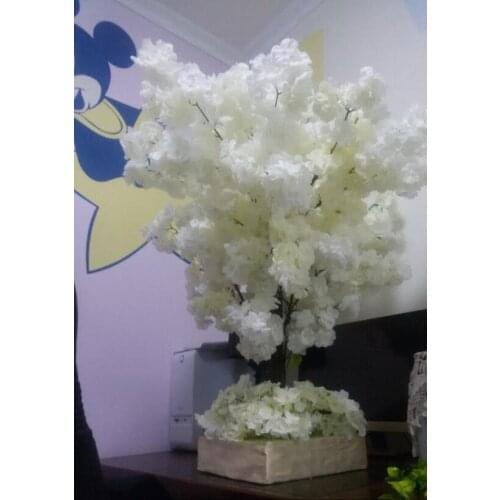 Wedding props, festival supplies, cherry blossom, road lead, imitation flower