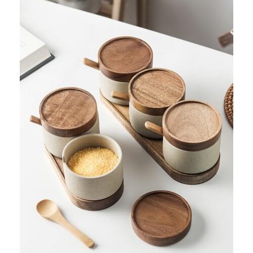 Japanese retro spice jar ceramic three-piece kitchen salt and pepper shaker seasoning box set Acacia wooden tray with spoon