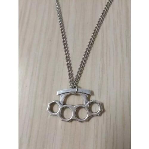 New 45cm Chain Fashion Jewelry Vintage "Brass Knuckle Dusters" Charms Pendant Statement Necklace Gift z7