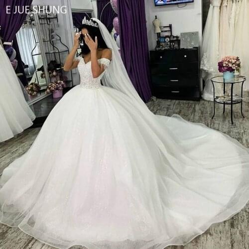 E JUE SHUNG White Ball Gown Wedding Dresses Beading V Neck Off Shoulder Bride Gowns Bridal Dresses