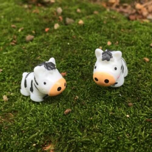 ZOCDOU 2 Pieces Zebra Pinto Horse Cow Cebra Ghana Nigeria Model Small Statue Little Figurine Crafts Figure Ornament Miniatures