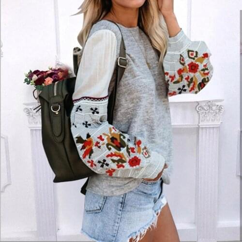 2021 Hot Sales Womens Casual Loose Round Neck National Style Long Sleeve Shirt Females Fashion Luxury Stylish Tees Camiseta