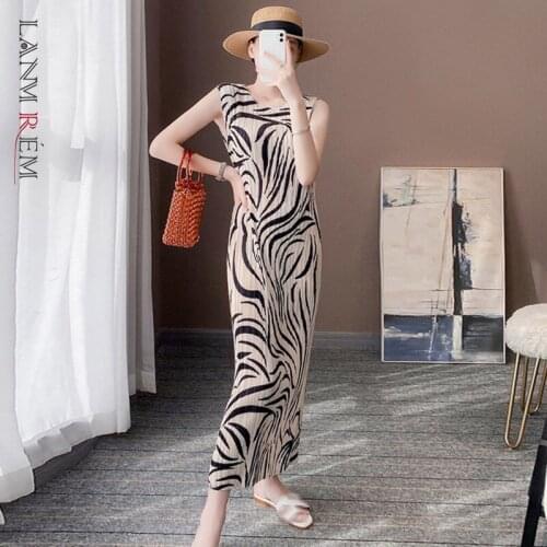 LANMREM 2021 New Arrival Sleeveless Dress Round-neck Slim Printed High Waist Pleated Ankle-length Dress For Women 2A2542