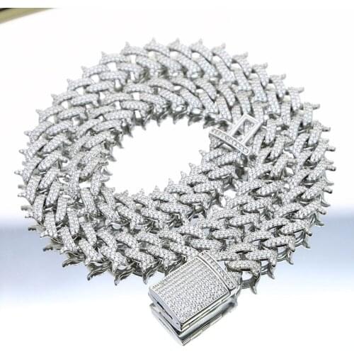 Wholesale women lady hip hop necklace with cz paved Rivets spike shape cuban chain miami link necklace for hiphop party jewelry