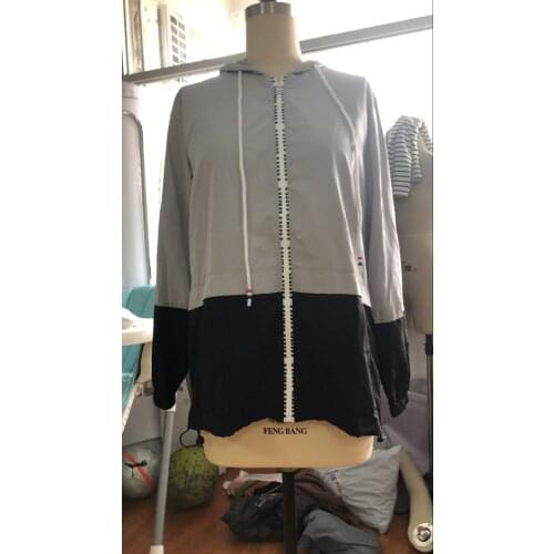 Fashion Simple Womens Casual Raincoat Long Sleeve Stitching Zipper Top Ladies Sports Hooded Raincoat