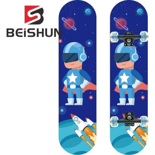 Childrens Four-wheeled Skateboard Youth Junior Card Scooter Flash Wheel Skateboard