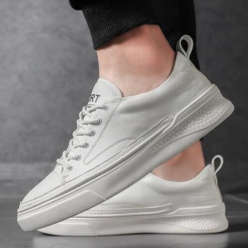 2021 Spring New Men Casual Shoes Lace up Men Lightweight Comfortable Breathable Walking Sneakers Men Sports Running Sneakers
